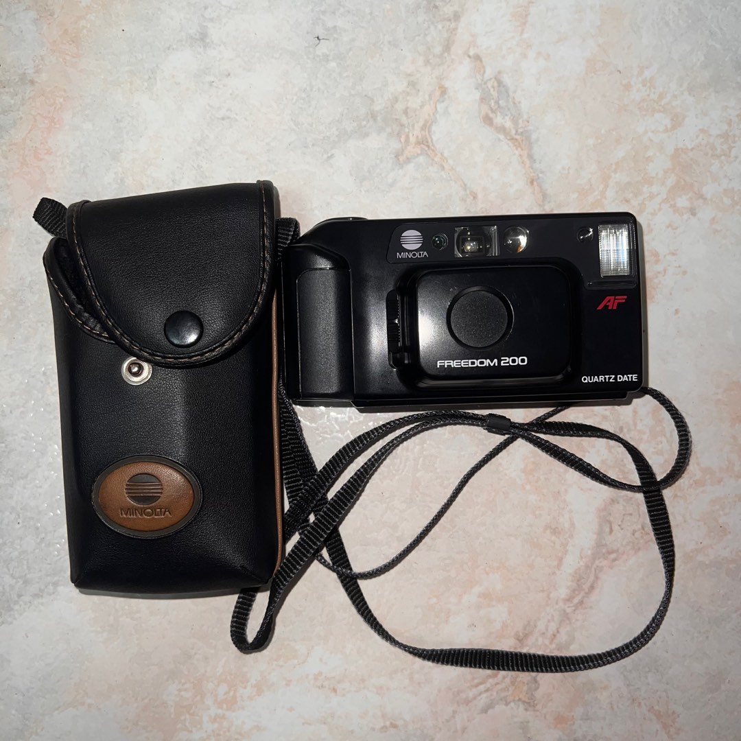 freedom 200 camera