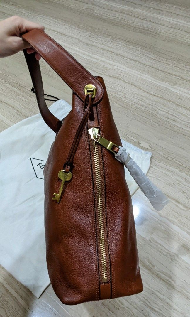 Maya medium leather hobo shop