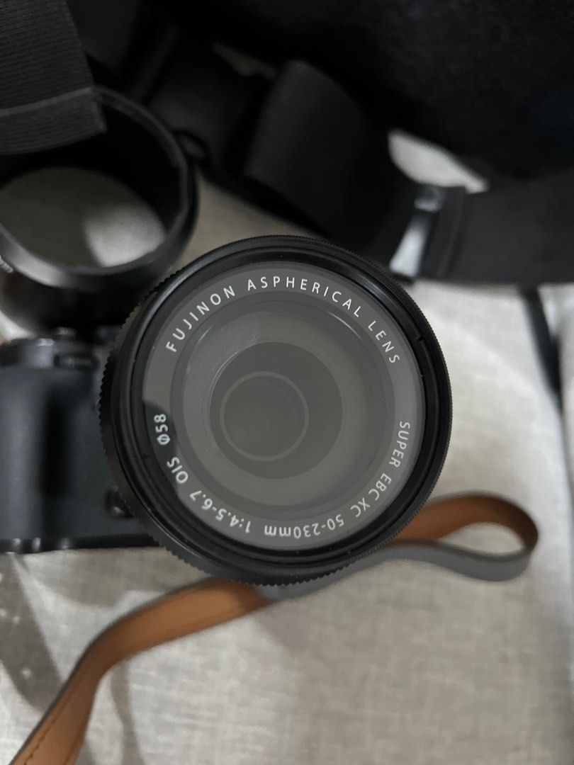 Fujifilm XT 1 (Category: Cameras) located in Paranaque City. Submitted by martinvlee (Listing ID 1211729371, Image 2). Description: Fujifilm XT 1 with XC50-230mm F4.5-6.7OIS Fujifilm lens*(Lens Sold) Body still for sale..