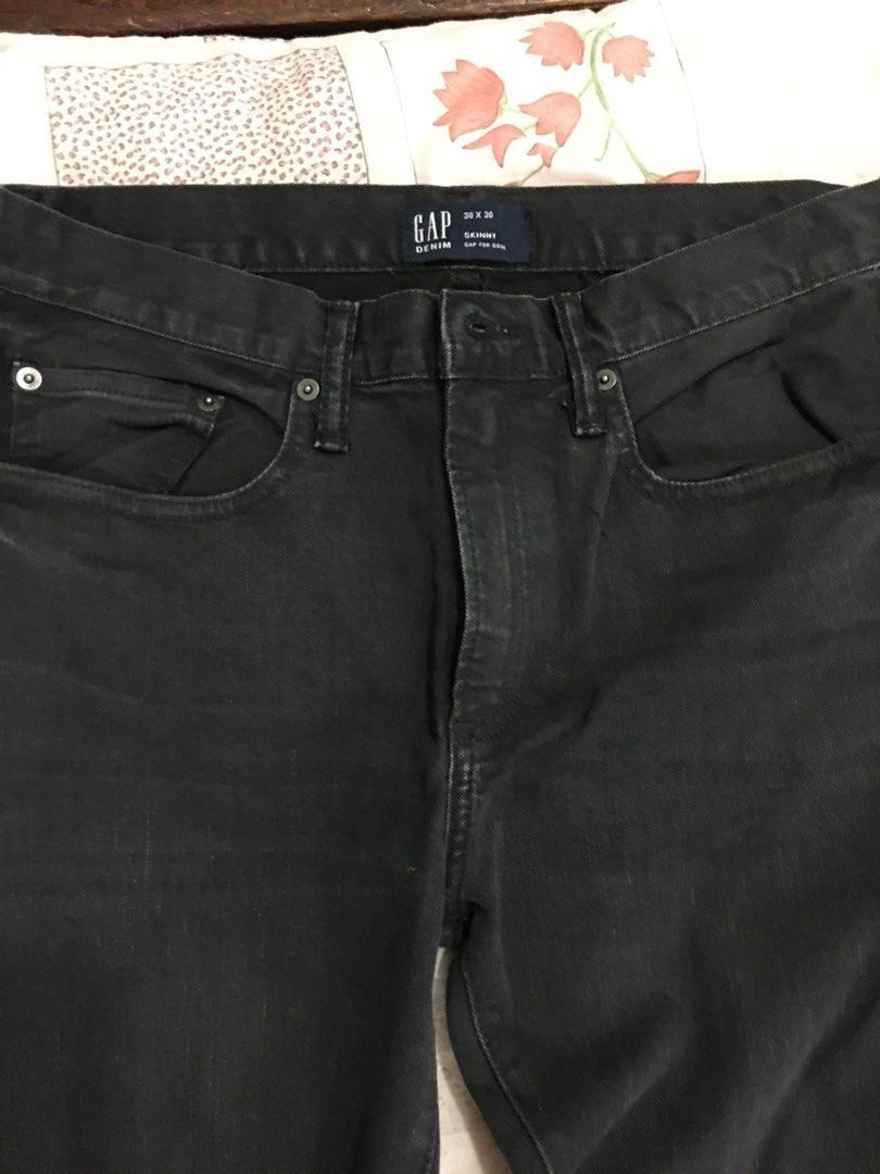 GAP Denim Pants/Jeans (Category: Jeans) located in Aliaga. Submitted by spectrefinds (Listing ID 1211756905, Image 2). Description: .