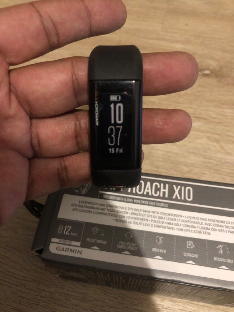 Garmin approach x10 shop golf gps band reviews