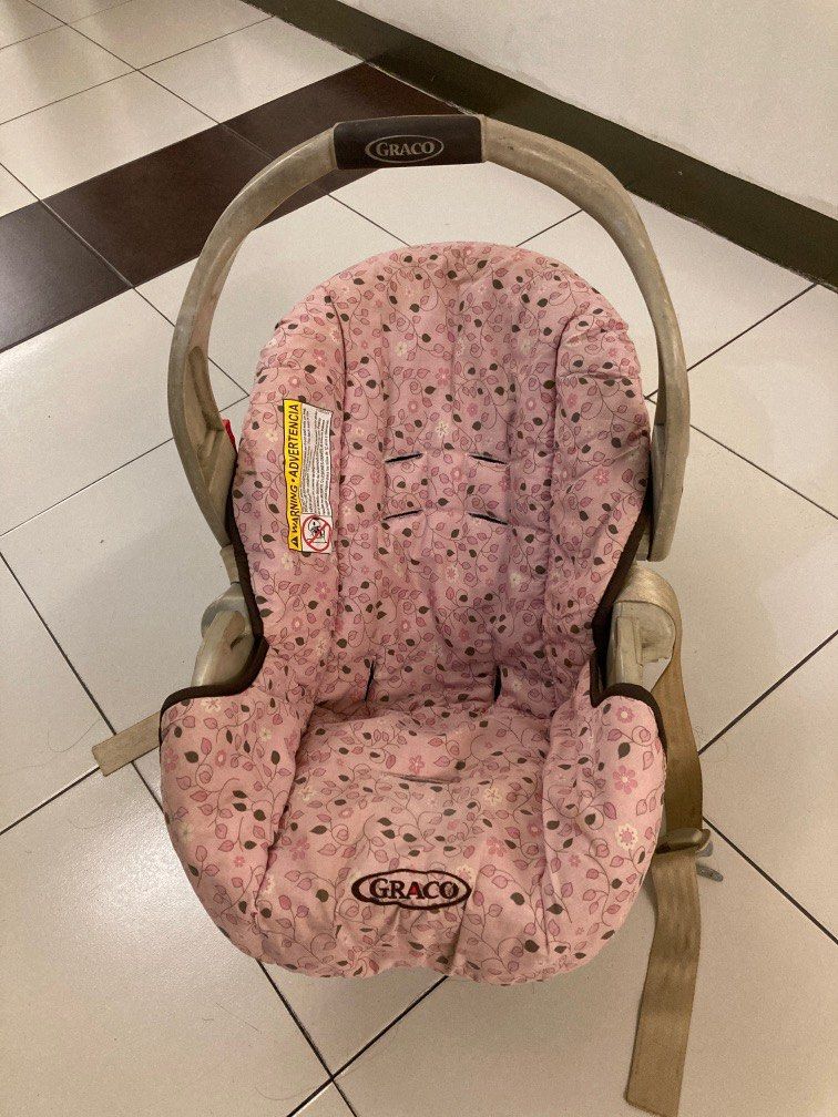 Graco Baby Carseat Carrier Babies Kids Going Out Car Seats On