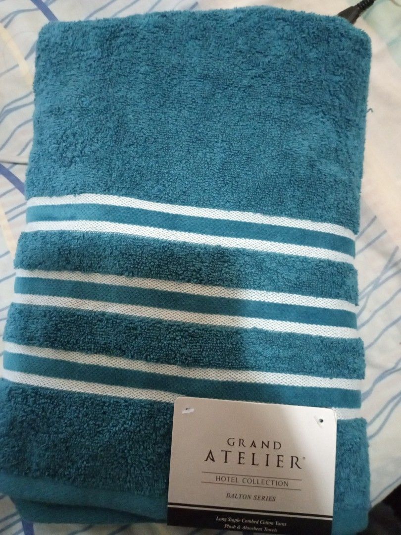Grand atelier deals towel