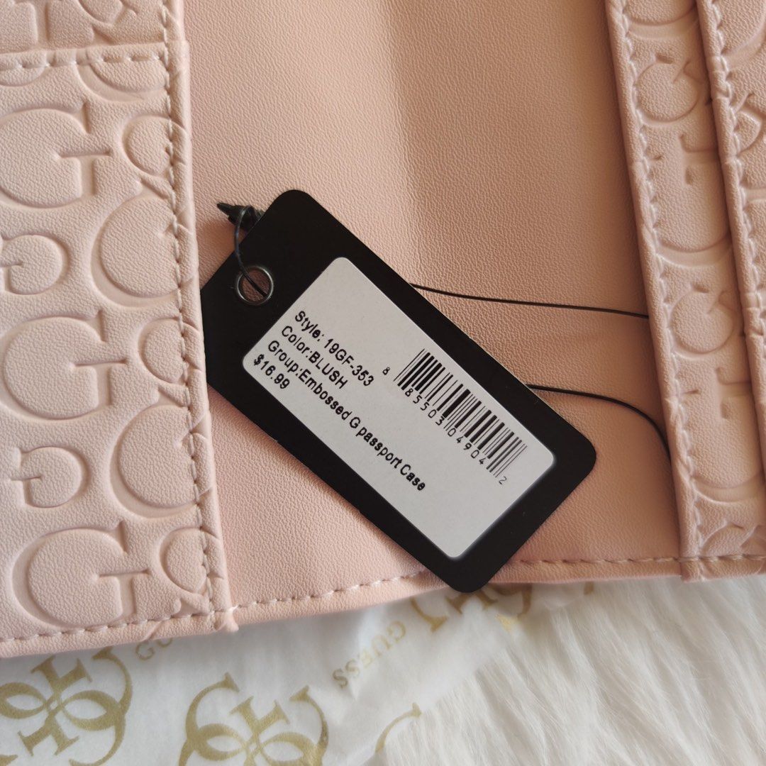 Guess Passport Holder Blush, Men's Fashion, Watches & Accessories
