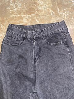 (Category: ) located in . Submitted by sshire (Listing ID 1211731247, Image 1). Description: .