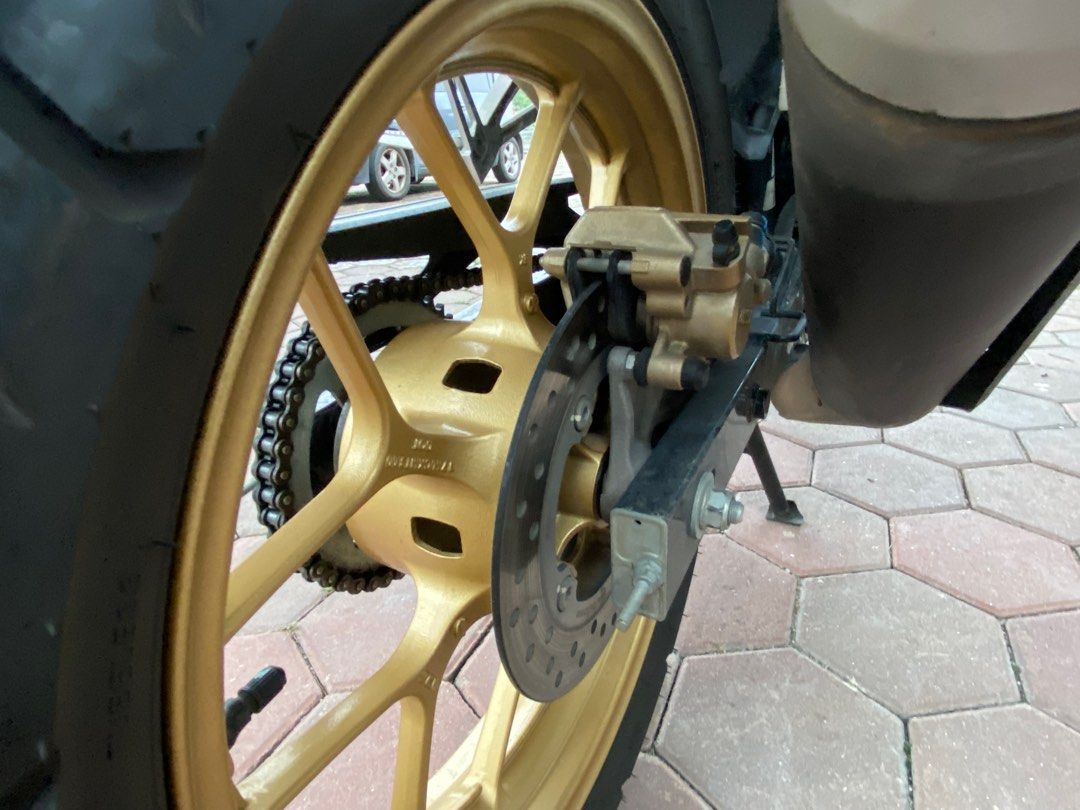 Honda RS150R V2 Hitam Oren Motorbikes On Carousell honda-rs150r-v2-hitam-oren-motorbikes-on-carousell