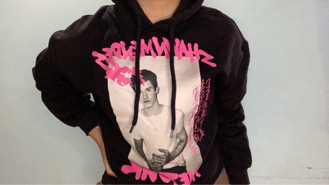 HOODIE SHAWN MENDES H M Fesyen Wanita Pakaian Wanita Baju