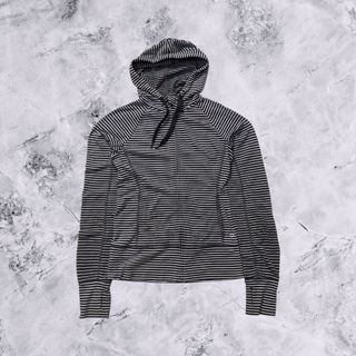 Hoodie slim gap fit second preloved