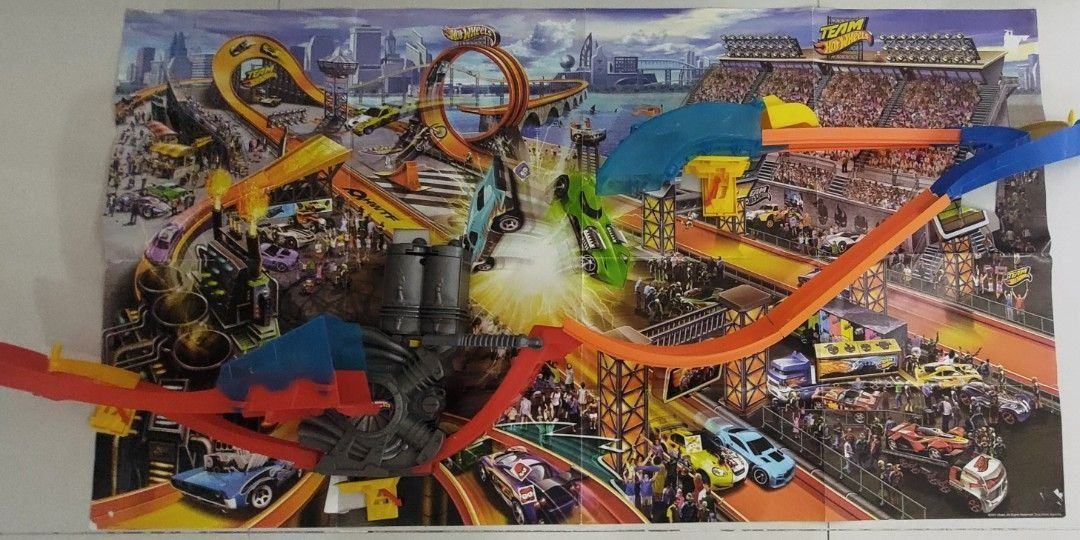 Hot wheels wall tracks mid air madness best sale