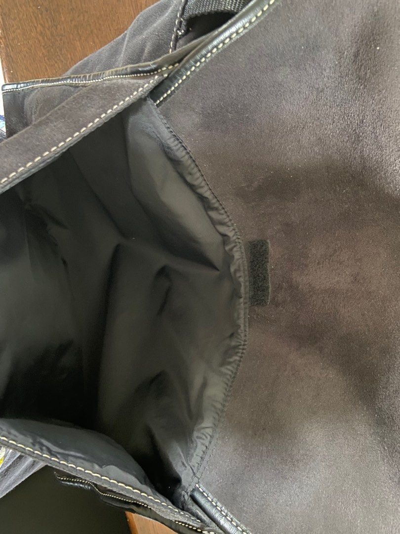 Cole messenger bag, Men's Fashion, Bags, Sling Bags on Carousell