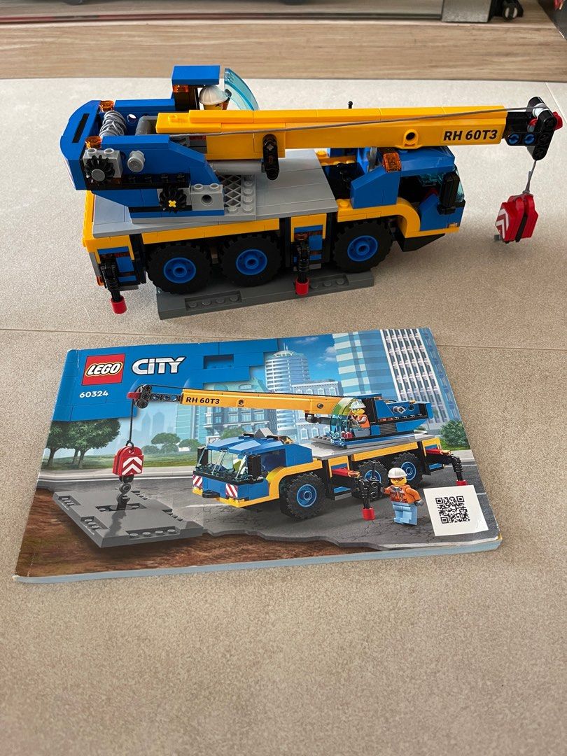 Mobile Crane 60324, City