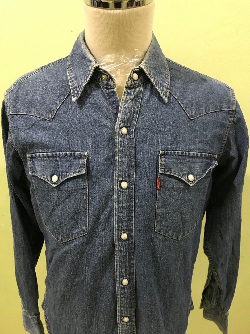 Vintage Levis Pearl Snap Button Up Western Shirt  jointcustodydc