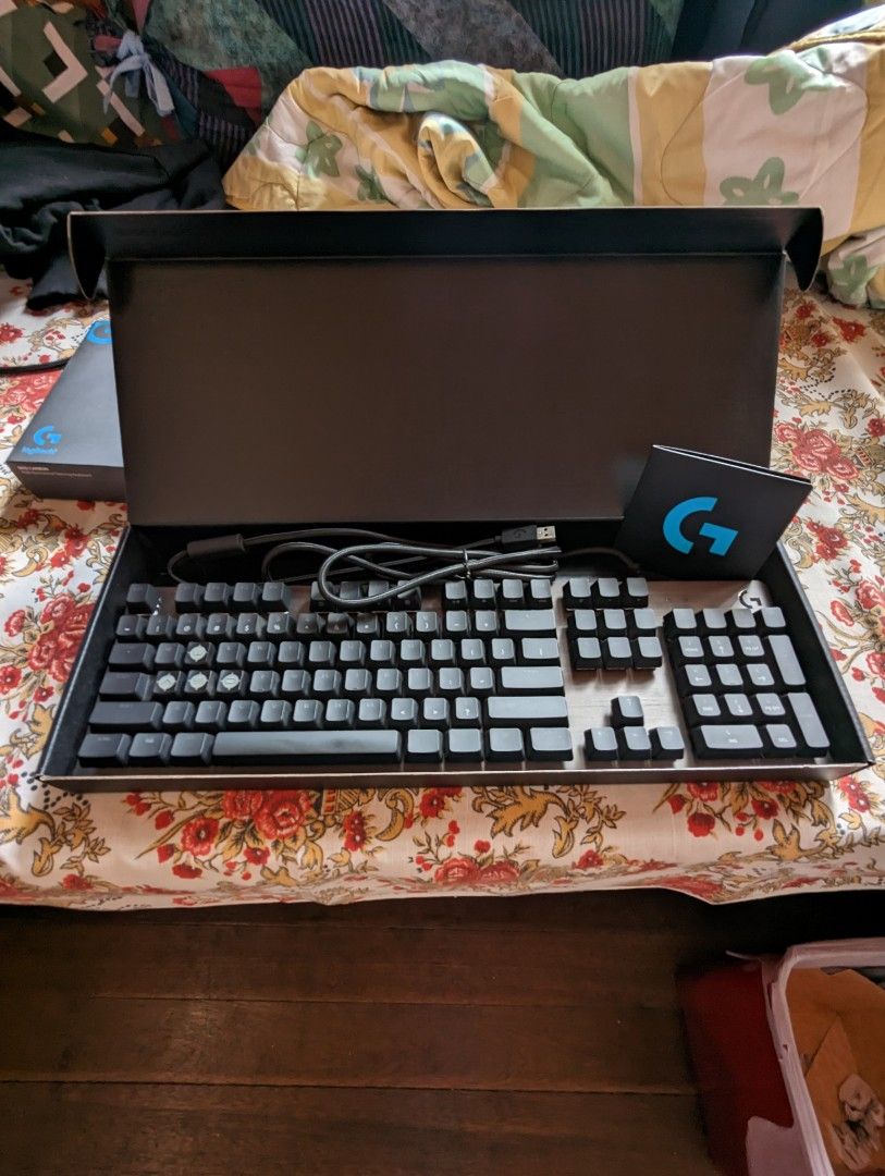 Logitech G512 Carbon, Computers & Tech, Parts & Accessories, Computer ...