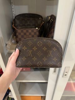 Louis Vuitton, Bags, Louis Vuitton Cosmetic Pouch Gm With Crossbody Conversion  Kit