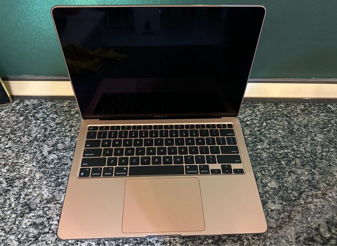 MacBook Air (M1, 2020) 8G+256G 粉紅色13-inch, 電腦＆科技, 手提電腦