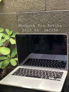 Macbook Pro 2015 ram 16/ssd256 core i7