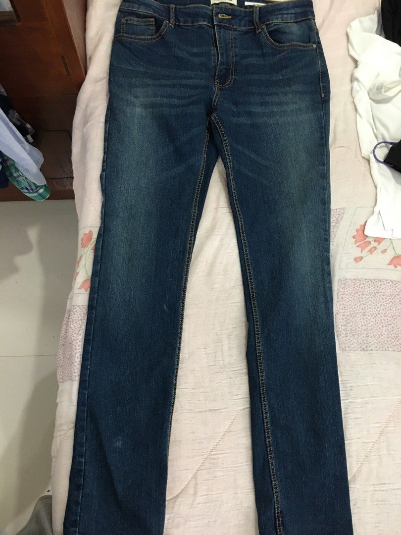 MAX Denim Size 32 (Category: Jeans) located in Aliaga. Submitted by spectrefinds (Listing ID 1211757260, Image 1). Description: Brand New Dead Stock.