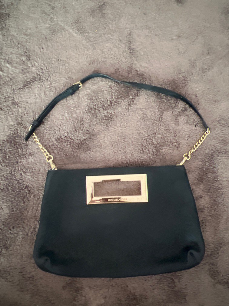 Michael kors black outlet clutch with gold chain