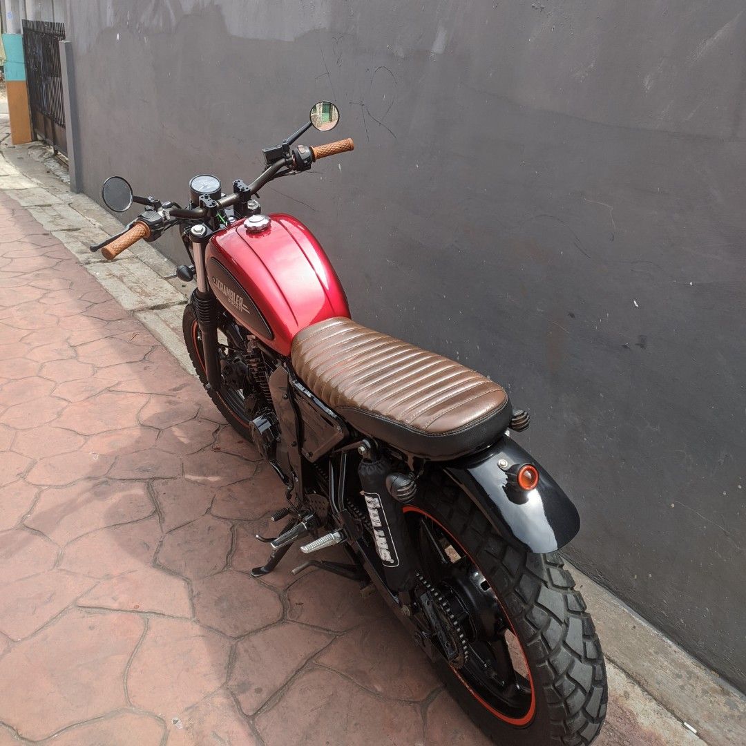 Motor custom deals scrambler