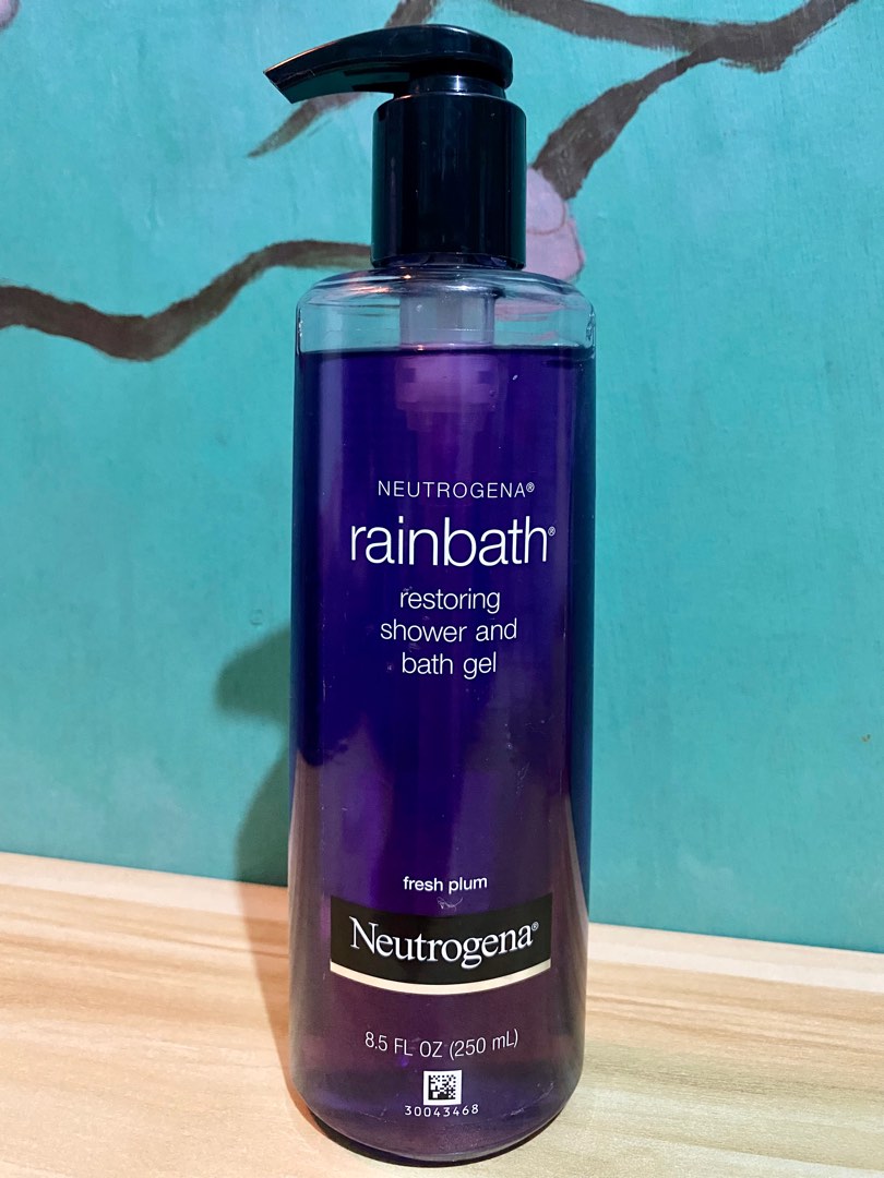 Neutrogena shower gel, Beauty & Personal Care, Bath & Body, Bath on