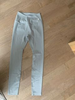 Never worn Gym shark leggings XS