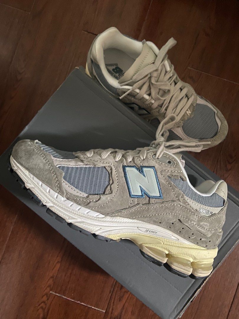 New balance protection pack 2002r (Category: Sneakers) located in Muntinlupa City. Submitted by secondsbyb (Listing ID 1211556352, Image 2). Description: Size 6.5 womens 5 mens (23.5 cm) Bought in Korea last November Used once - negotiable .