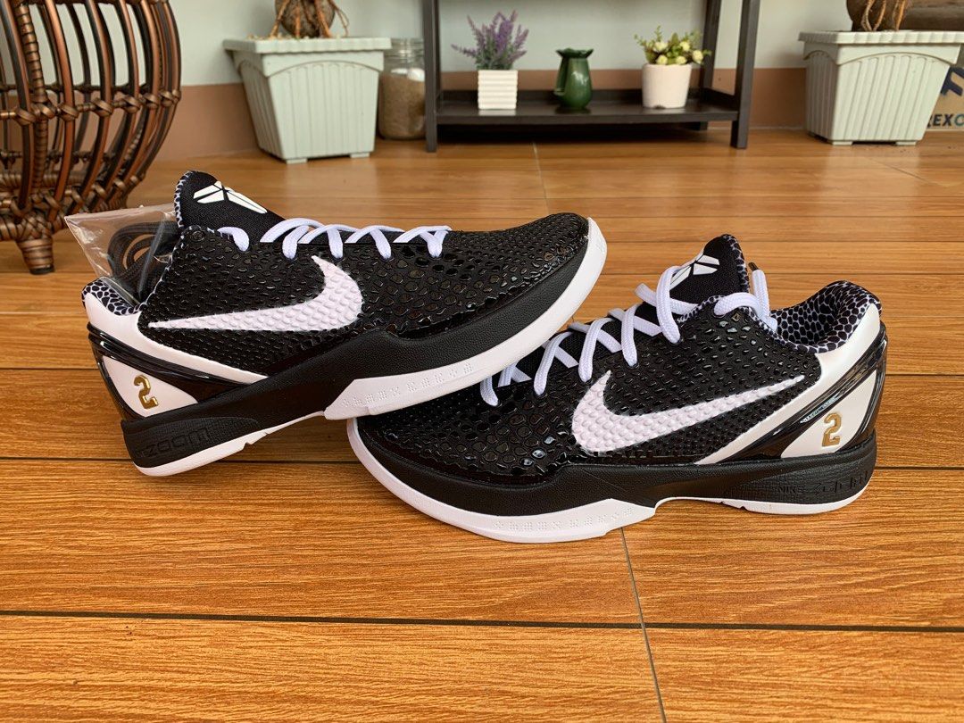 mambacita nike sneakers