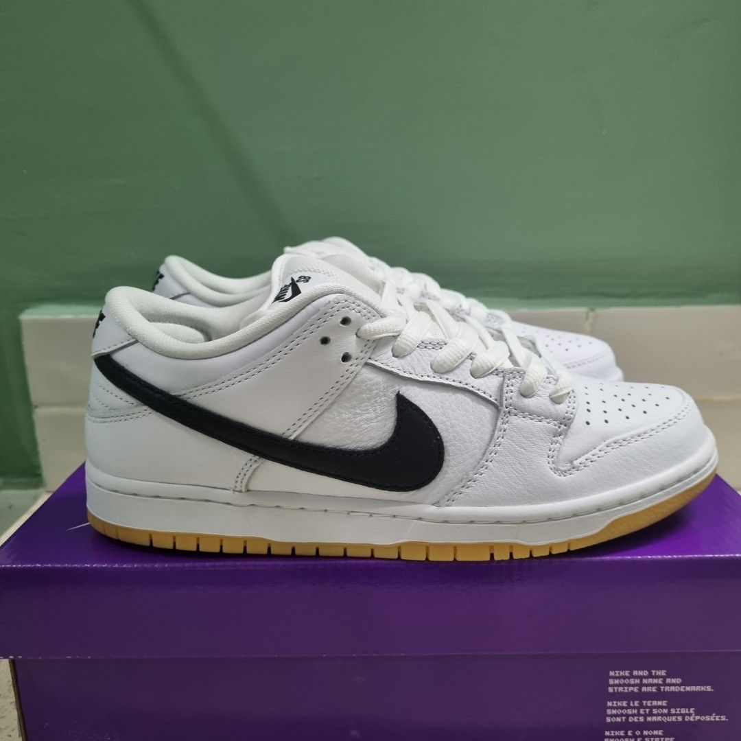 sb dunk low white gum