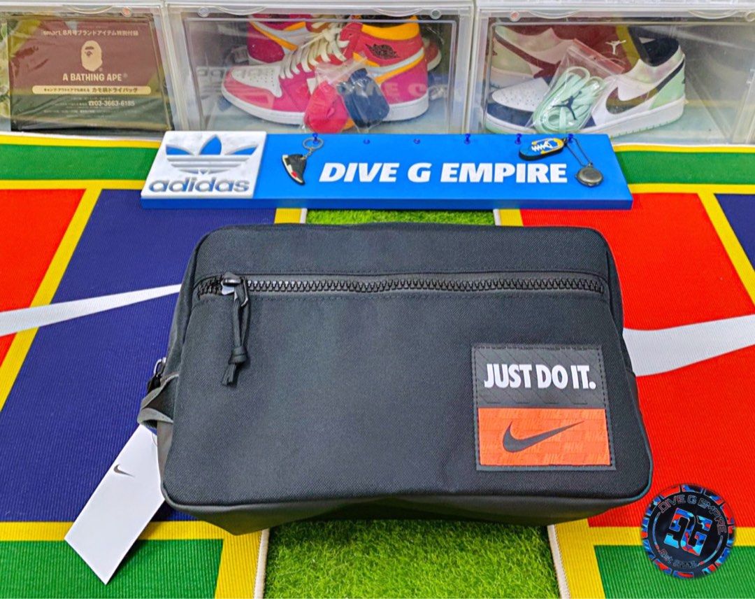 NIKE UTILITY MODULAR SHOE TOTE BAG