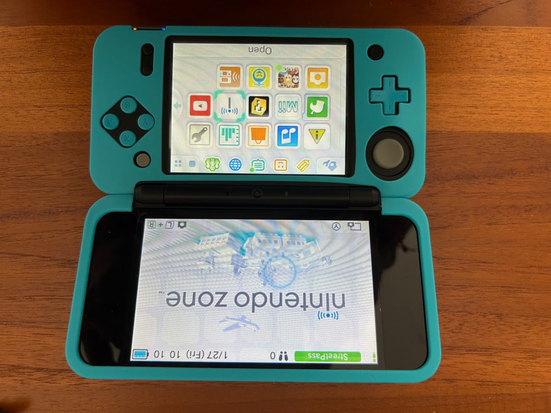 Nintendo 2DS XL console for sale, Video Gaming, Video Game Consoles