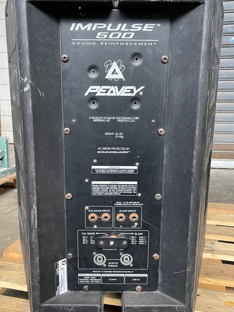 PEAVEY impulse 500 speaker
