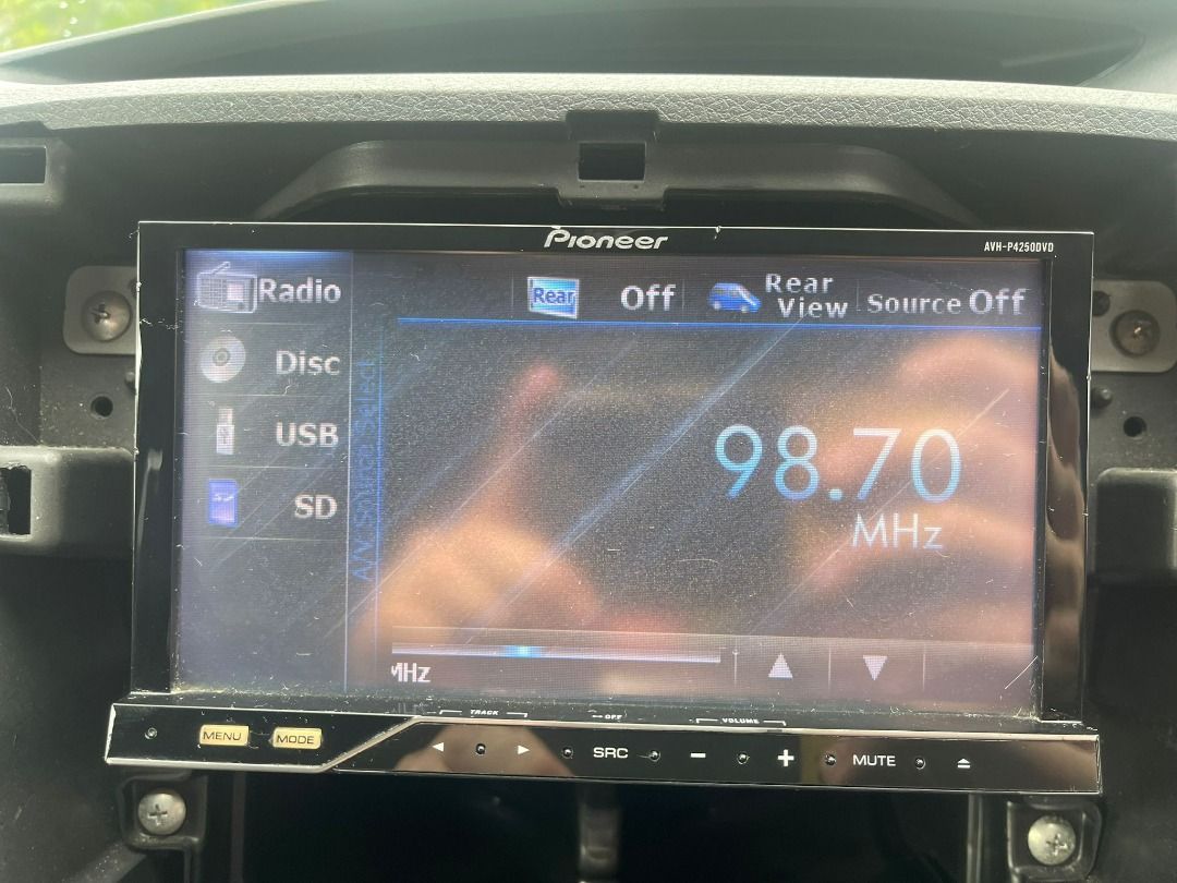 Pioneer AVH-P4250DVD, Car Accessories, Accessories on Carousell