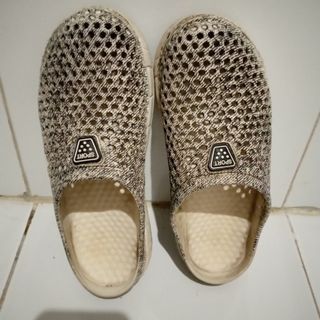 Preloved Sepatu Sandal Wanita