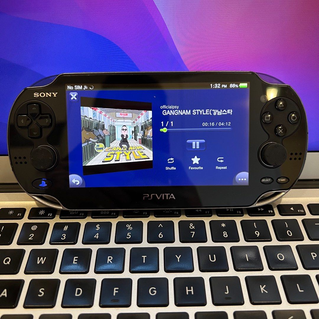 Ps hotsell vita freeshop