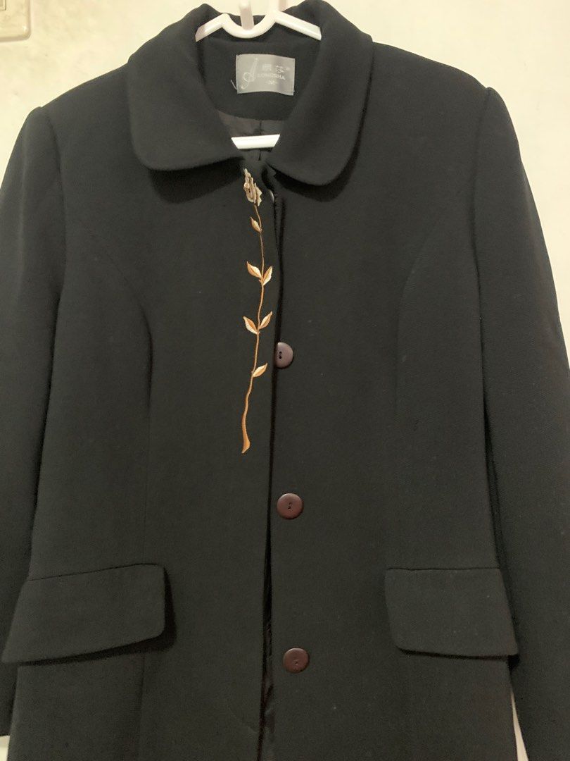 Quality Black Long Coat with flower details (Category: Coats, Jackets and Outerwear) located in Quezon City. Submitted by akatacs (Listing ID 1211776472, Image 3). Description: Free size never been used since i bought it online.