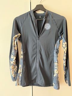 Ripcurl Rash Guard