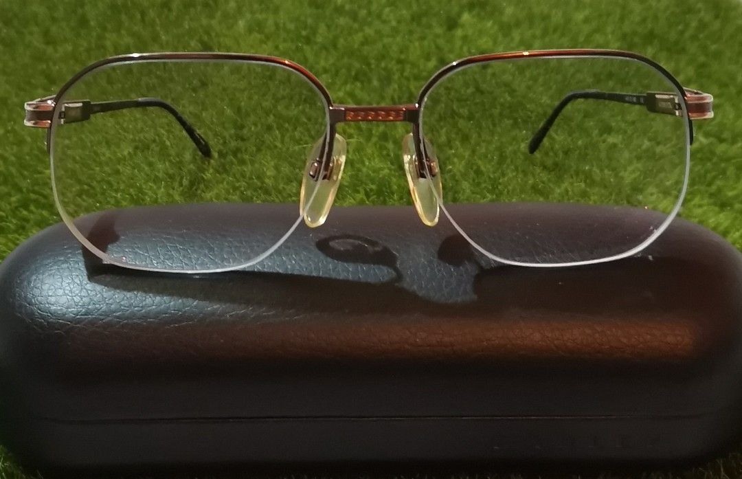 Half rim prescription glasses deals
