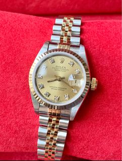 (Category: ) located in . Submitted by thmpl.timepieces (Listing ID 1211791076, Image 1). Description: .