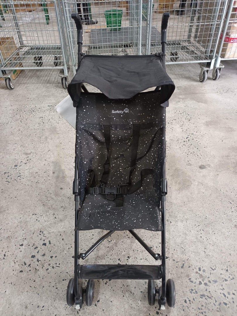 Safety first Stroller w/ Canopy, Babies & Kids, Going Out, Strollers on