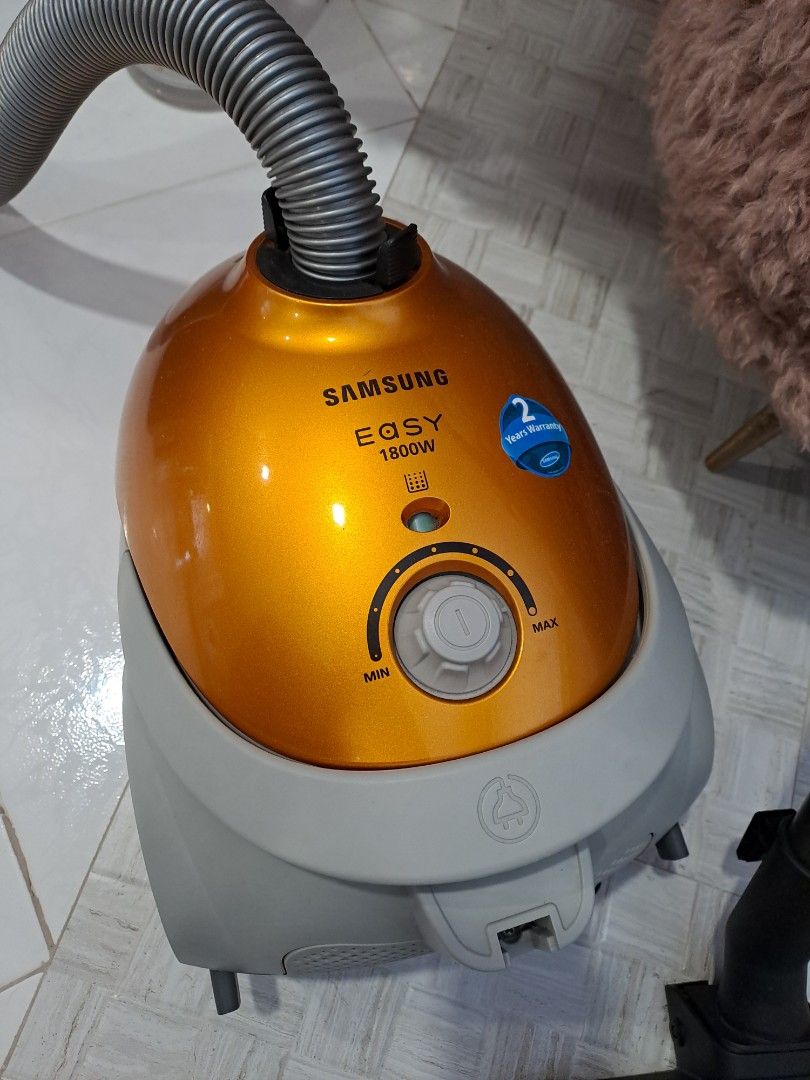 Samsung Vacuum Cleaner SC5250 1800W, TV & Home Appliances, Vacuum