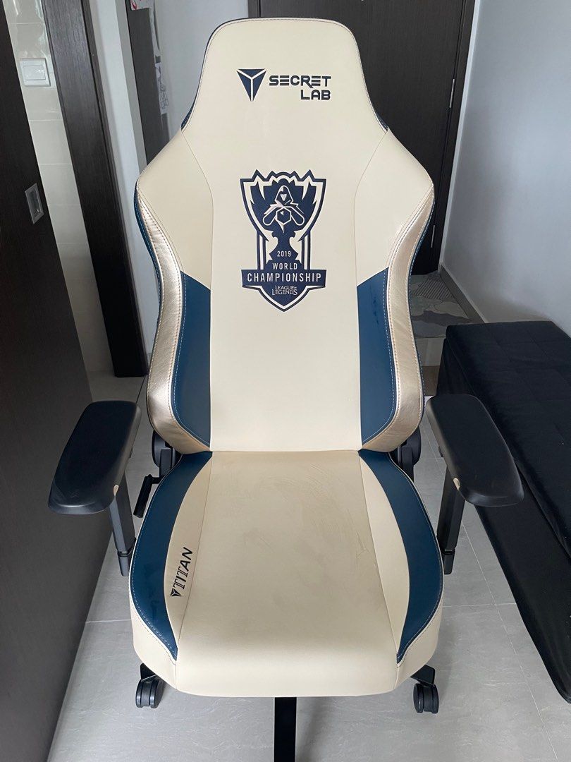 Secretlab titan sales 2019