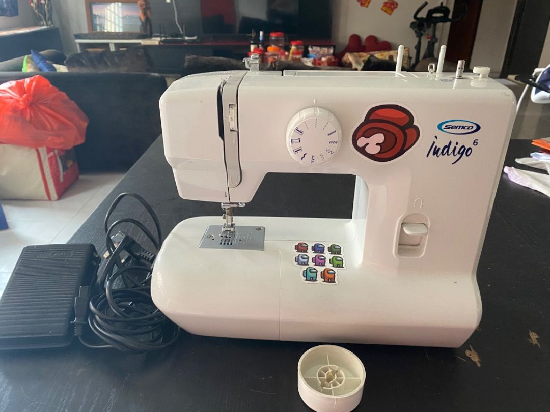 Set of 5 sewing machines Singer, Brother & Semco, Everything Else on