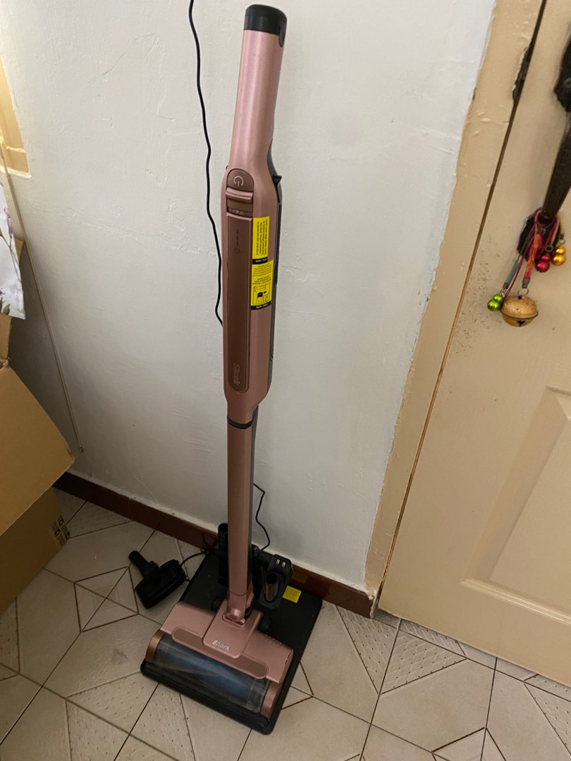 Shark cordless vacuum cleaner, TV & Home Appliances, Vacuum Cleaner