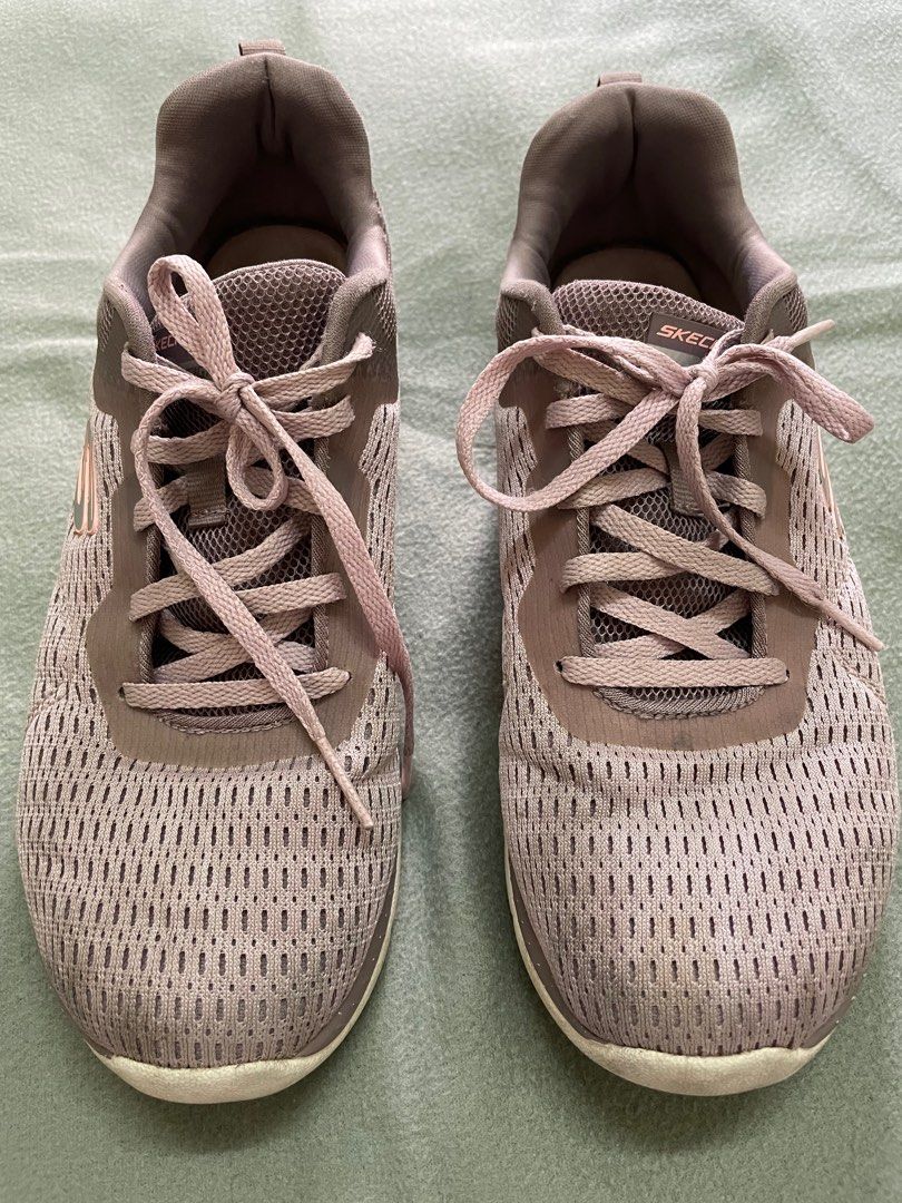 Skechers cloud foam Women s Fashion Footwear Sneakers on Carousell