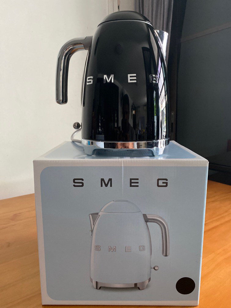 SMEG Kettle 1.7L KLF03BLUK, TV & Home Appliances, Kitchen Appliances, Kettles & Airpots on