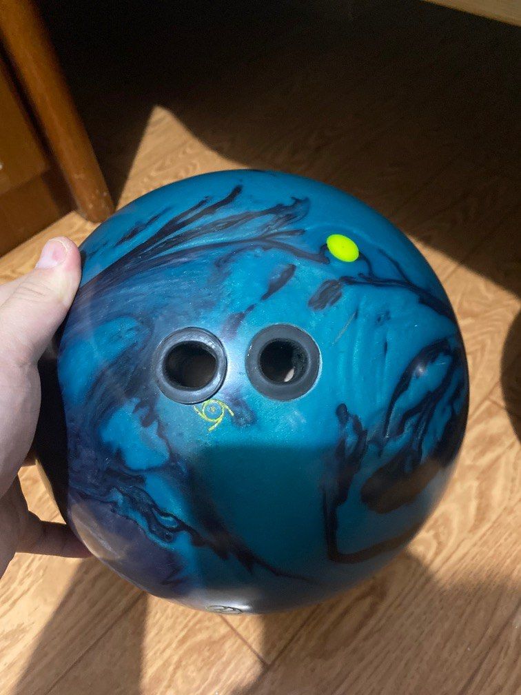 STORM PARALLAX 15 lbs bowling ball, Sports Equipment, Sports & Games