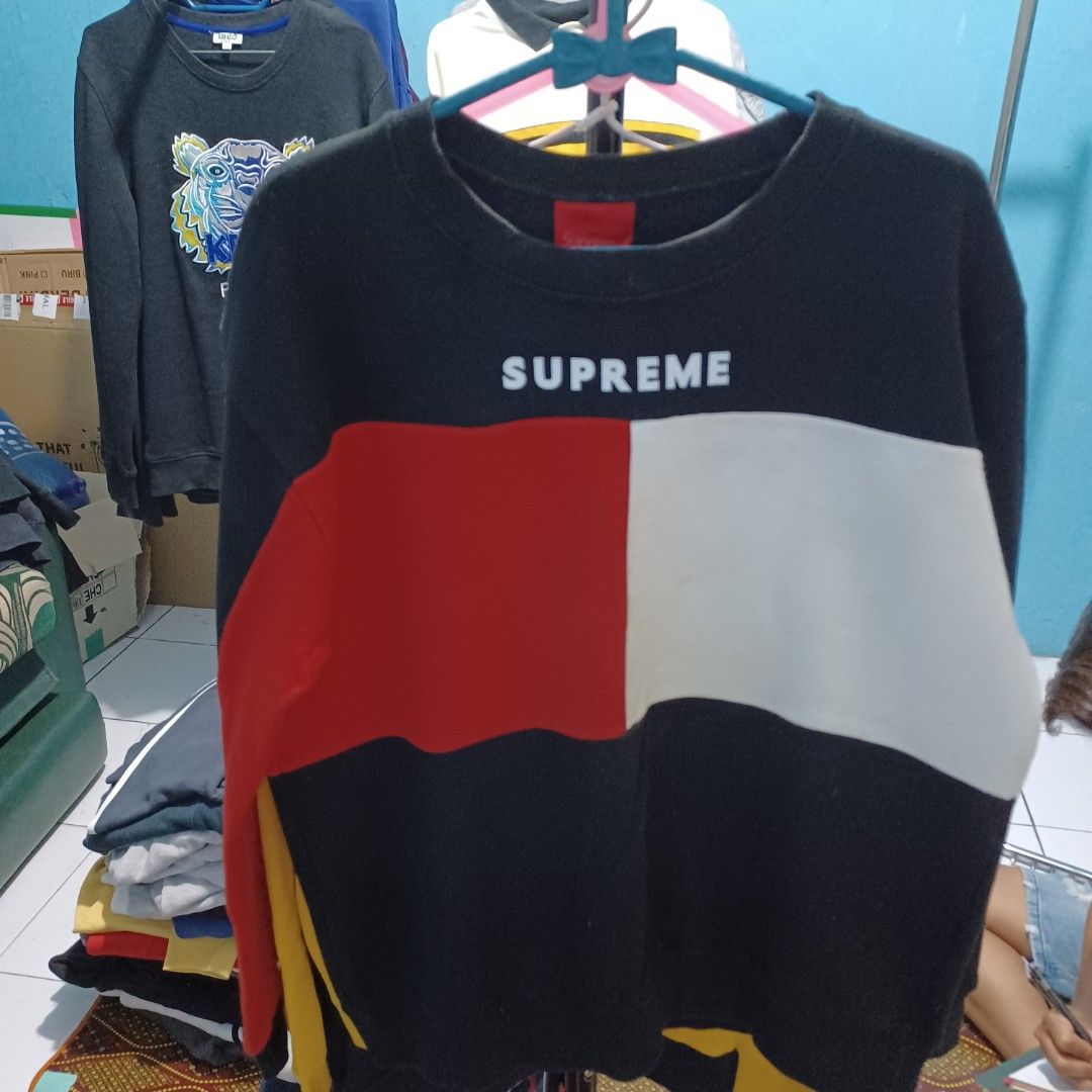 Supreme Mark Crewneck, Fesyen Pria, Pakaian , Atasan di Carousell