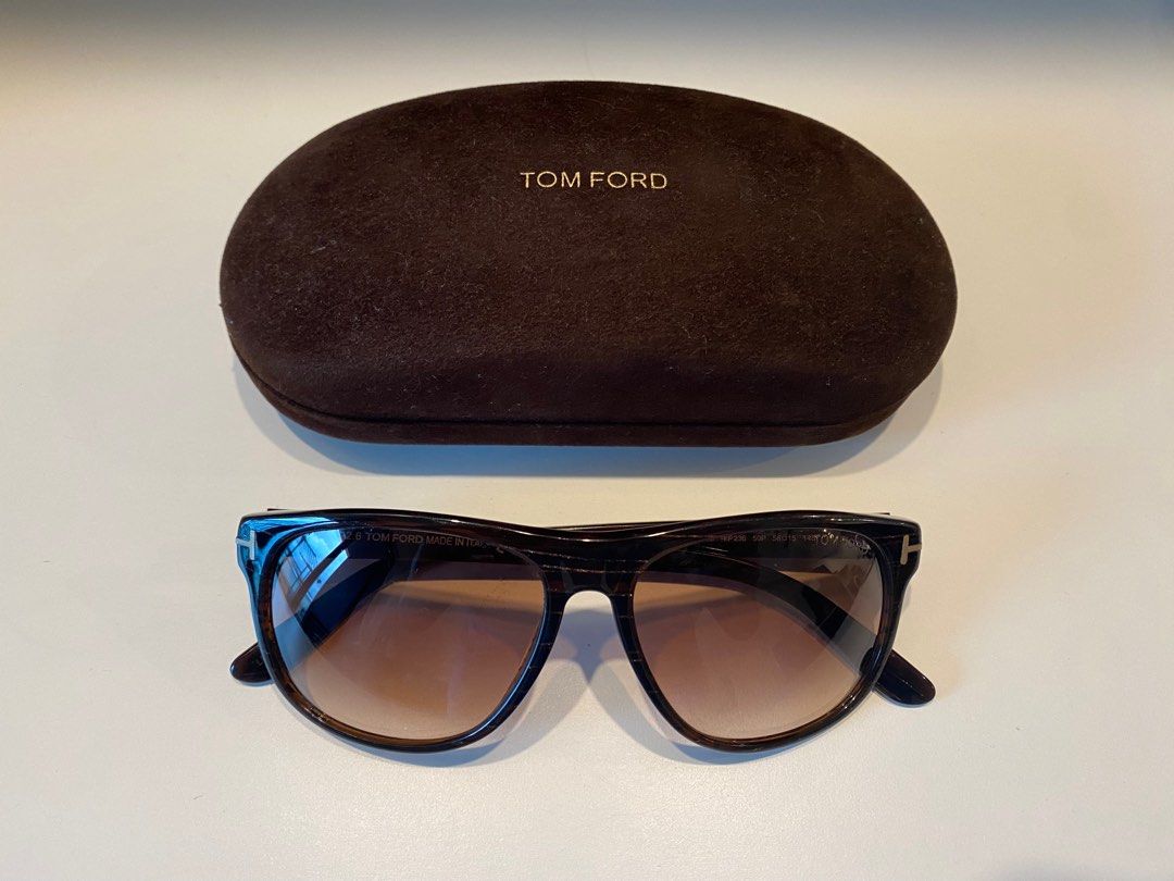 Tom Ford Unisex Sunglasses TF236 Size: 58-13-140, Men's Fashion, Watches &  Accessories, Sunglasses & Eyewear on Carousell