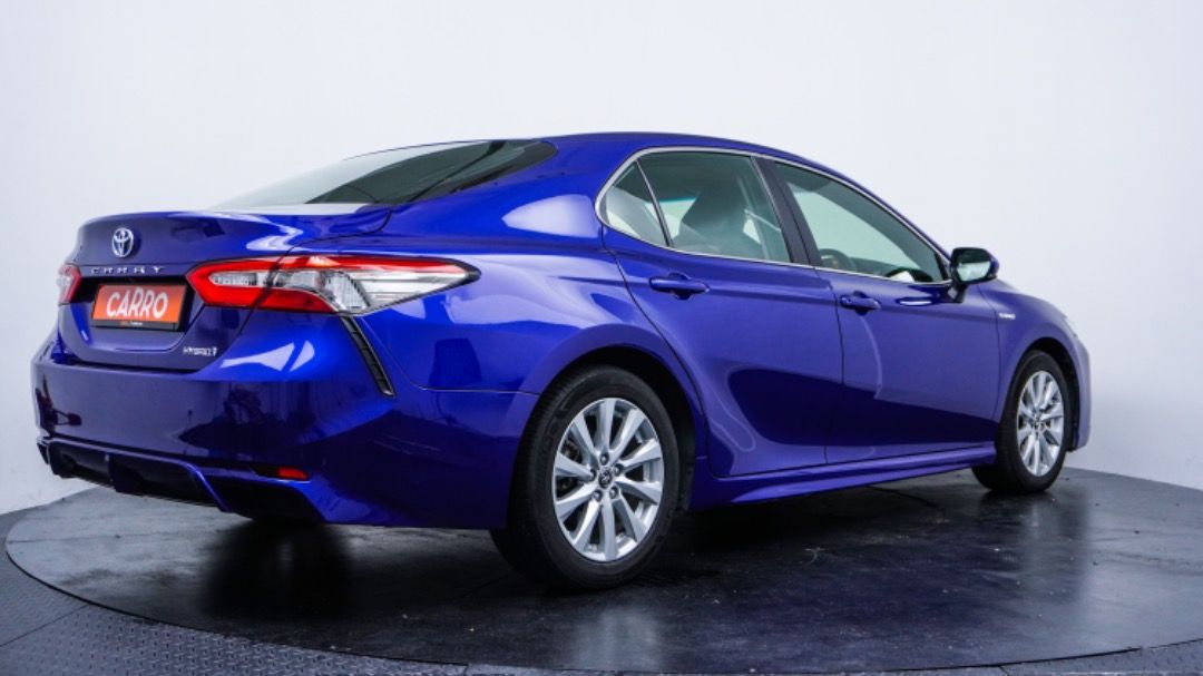 Toyota Camry Hybrid 2.5A Daily/Short Term Rental, Cars, Car Rental on