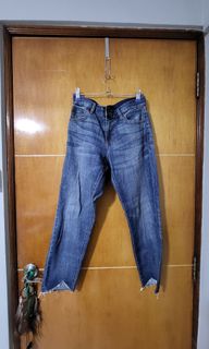 (Category: ) located in . Submitted by syzlim (Listing ID 1211743245, Image 1). Description: .